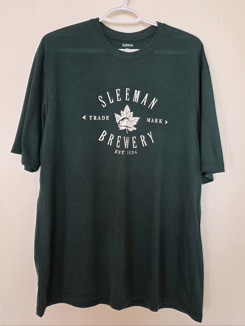 Sleeman Brewey Logo Short Sleeve Tee Shirt, Dark Green, XL